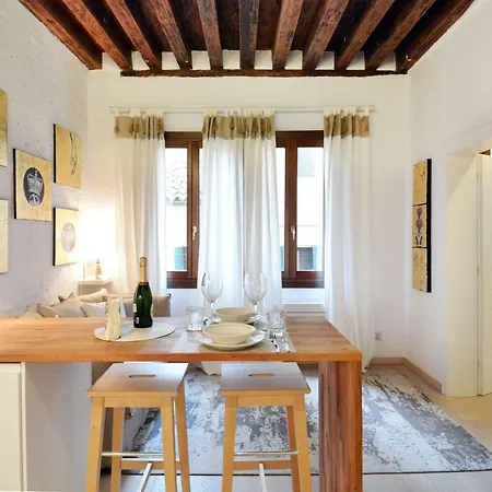 Apartmán - Biennale 1 - 2 - 3